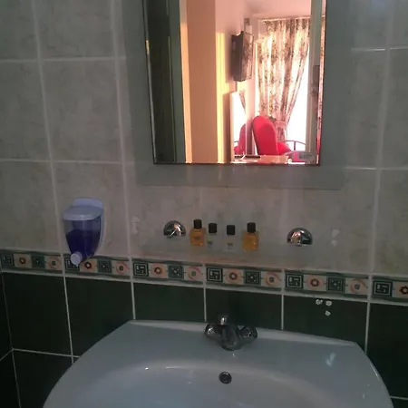 Kalliope Hotel 3*