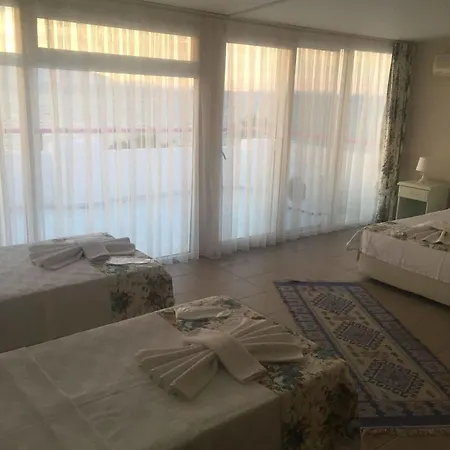 Kalliope ホテル Çeşme