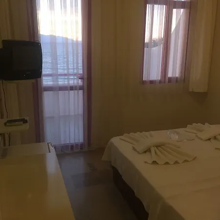 Kalliope 酒店 Çeşme